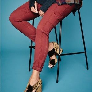 Cabi The Drifter Cargo Skinny Leg Pants size 14